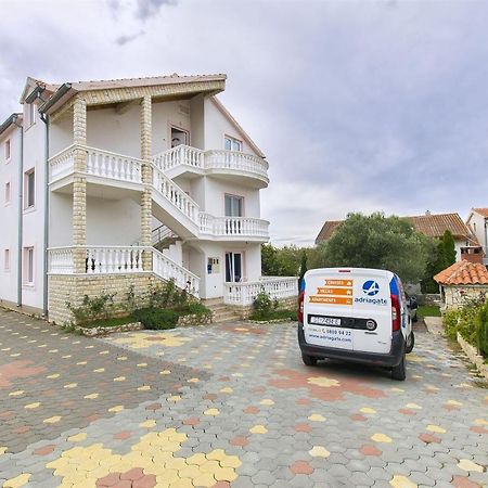 Apartments Ljubica Murter Exterior photo